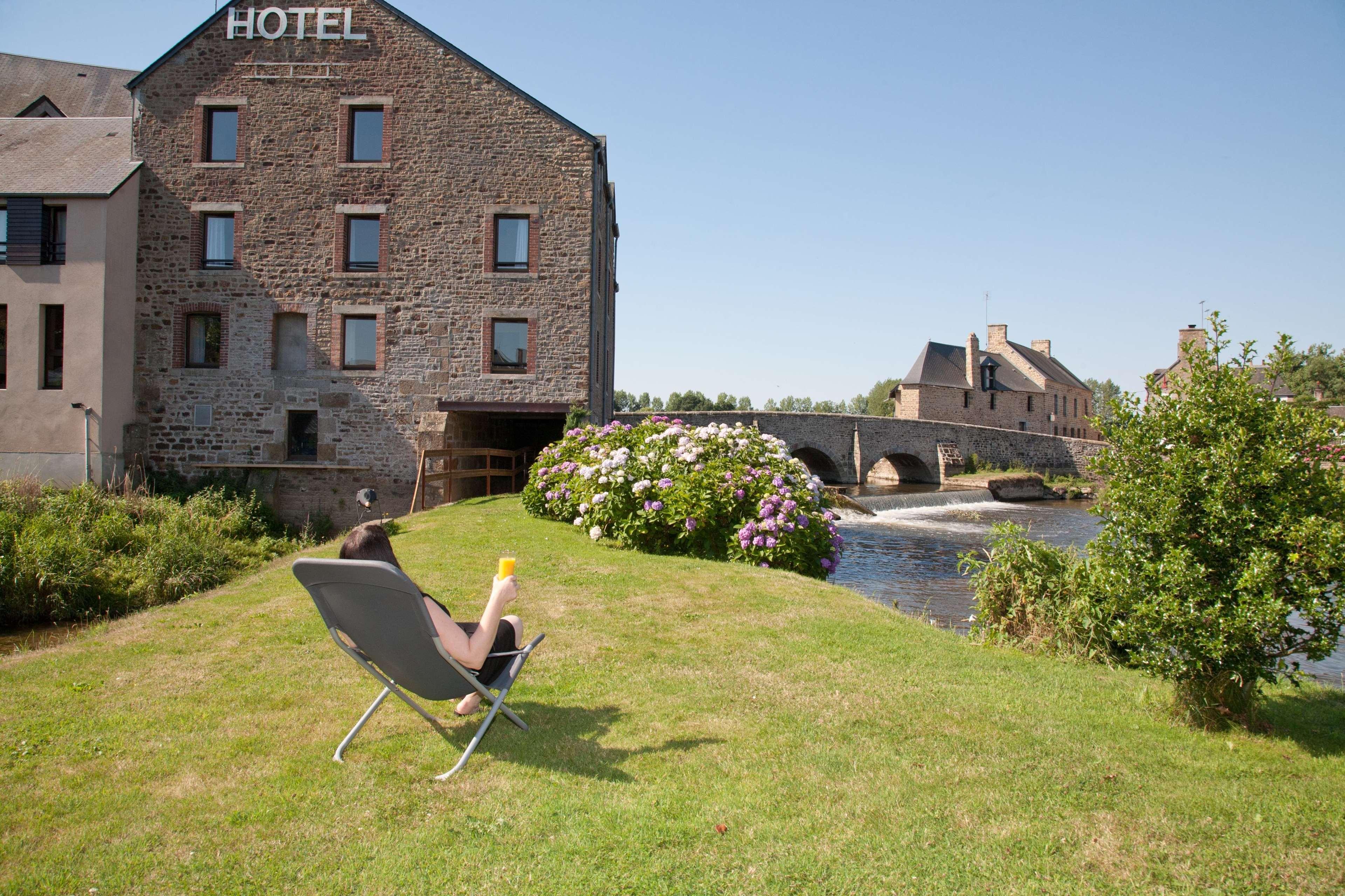 Best Western Le Moulin De Ducey Экстерьер фото