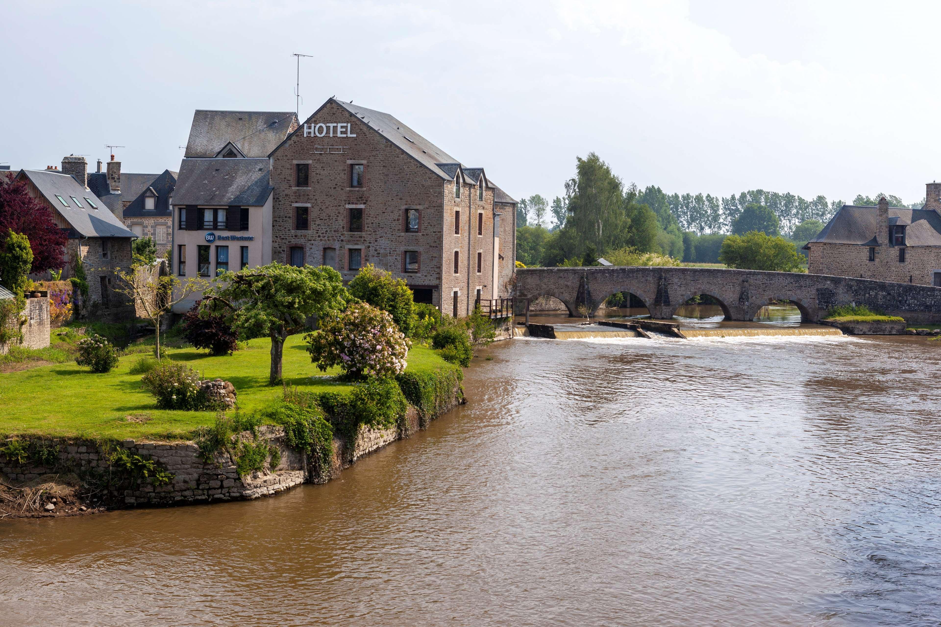 Best Western Le Moulin De Ducey Экстерьер фото