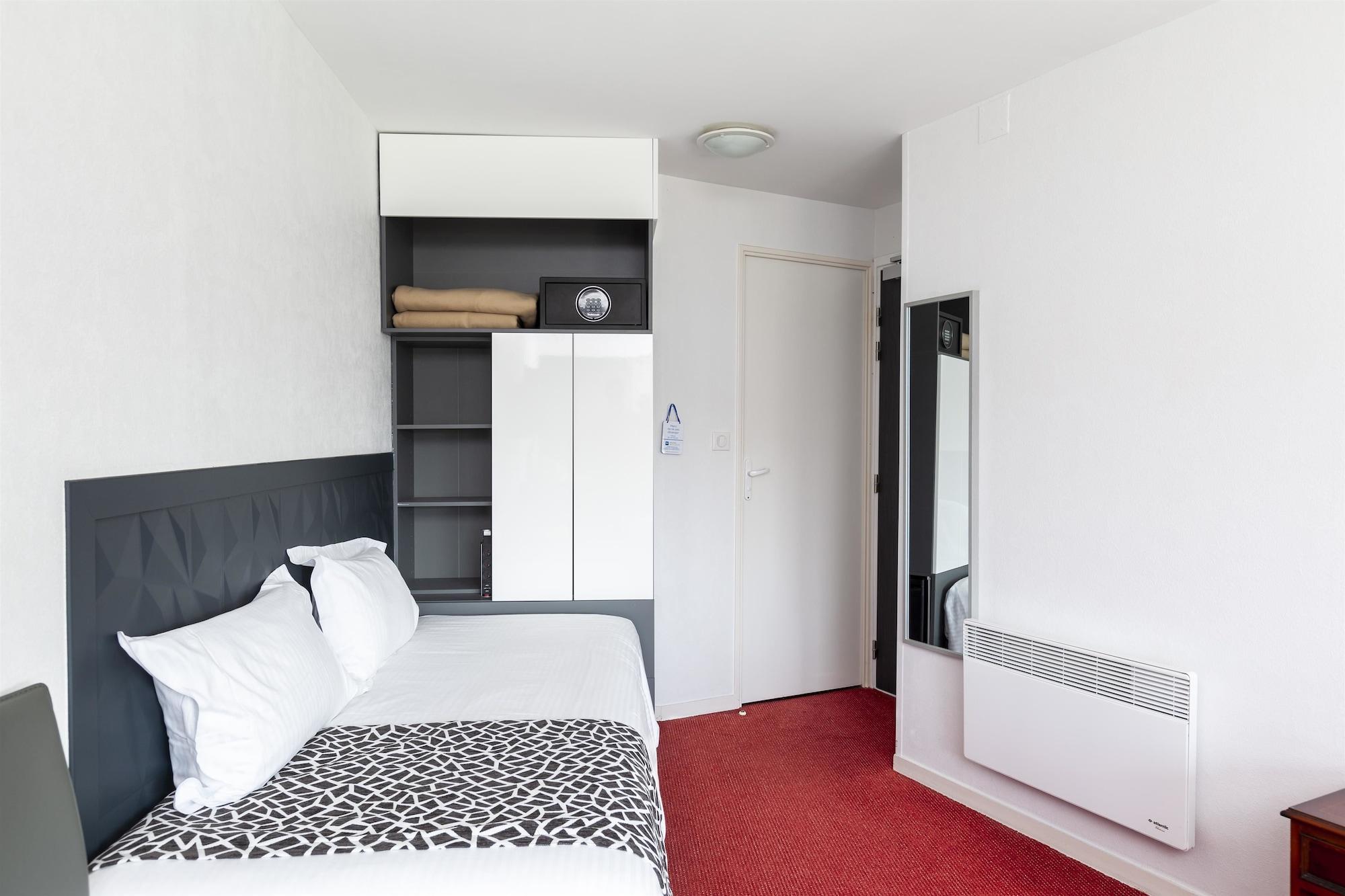 Best Western Le Moulin De Ducey Экстерьер фото